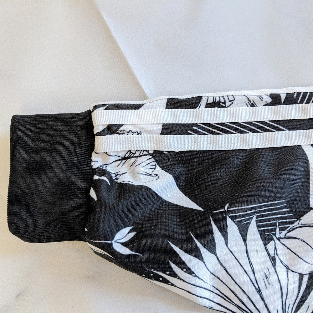 NWOT Adidas Originals X Farm Printed Track Jacket - Picture 6 of 8